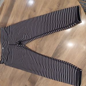 Gap Women's GapFit Blackout Technology Leggings, Med, Black with White Stripes